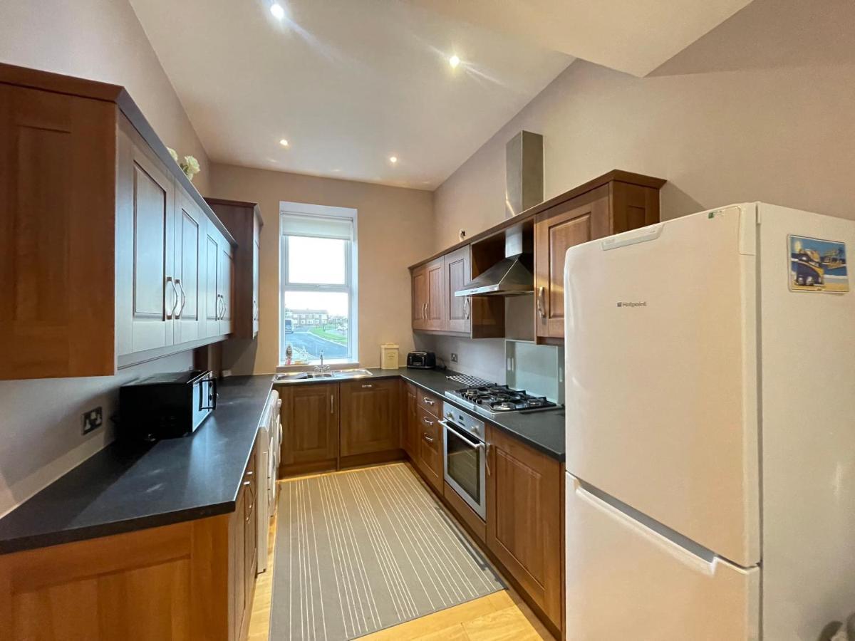 The Beach Front Apartment, Amazing Frontline Sea Views Tynemouth Εξωτερικό φωτογραφία